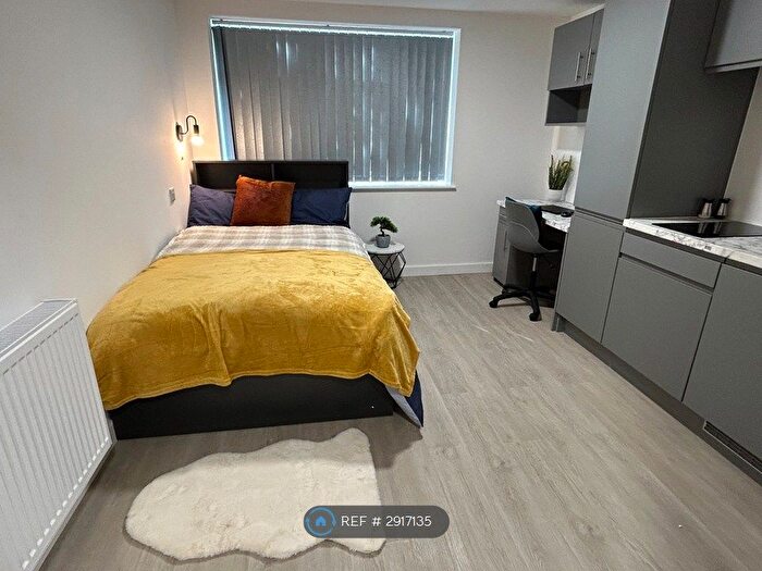 Studio To Rent In Humphrey Road, Manchester, M16