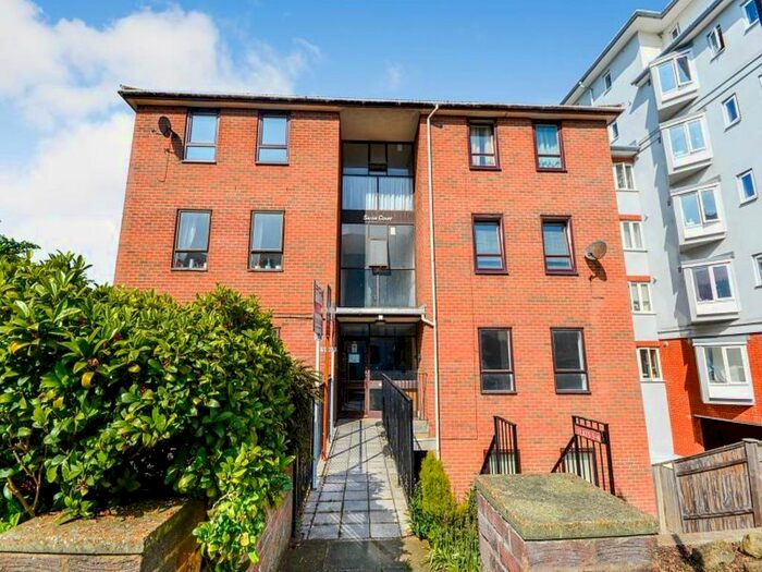 3 Bedroom Flat To Rent In Chapel Park Road, St. Leonards-On-Sea, TN37