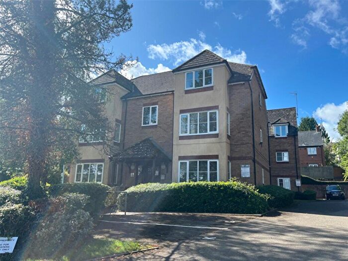 1 Bedroom Apartment For Sale In The Cloisters, Daventry, Northamptonshire, NN11