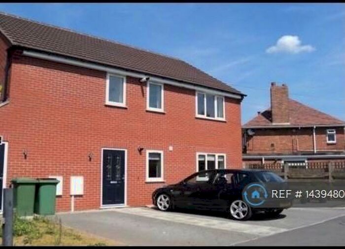 2 Bedroom Maisonette To Rent In Abbey Drive, Ashby-De-La-Zouch, LE65