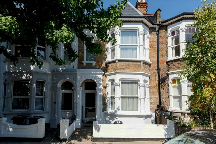 4 Bedroom House To Rent In Princess May Road, Shacklewell, N16