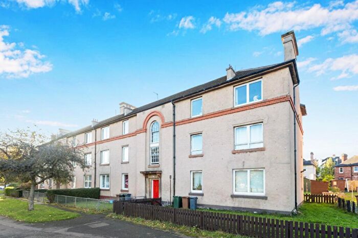 2 Bedroom Flat For Sale In / Northfield Road, Edinburgh, EH8