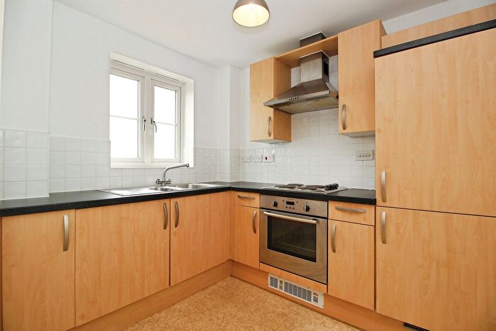 2 Bedroom Flat For Sale In Constable Drive, Ossett, WF5