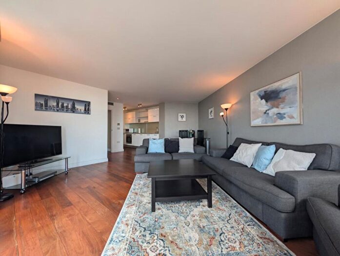 3 Bedroom Apartment To Rent In Holloway Circus Queensway, Birmingham, B1