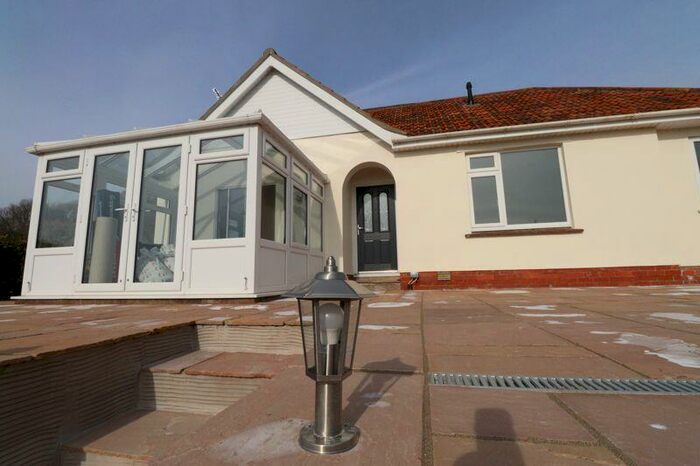 3 Bedroom Bungalow To Rent In Wells Road, Cheddar, BS27