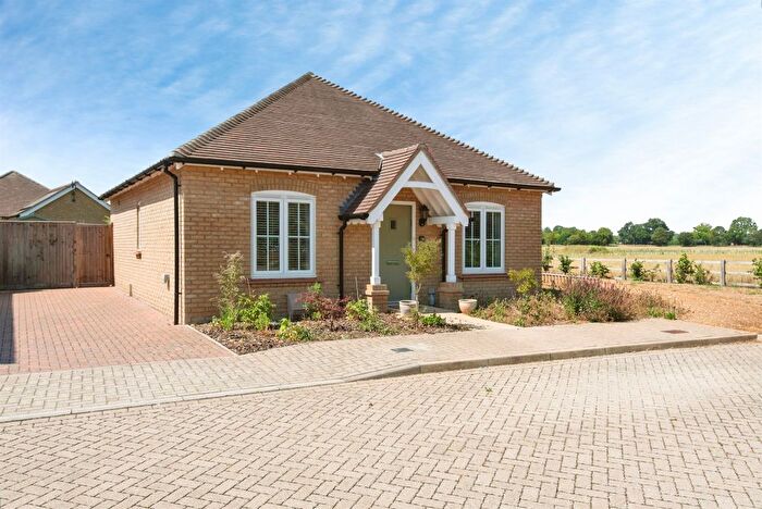 2 Bedroom Detached Bungalow For Sale In West Croft, Orwell, Royston, SG8