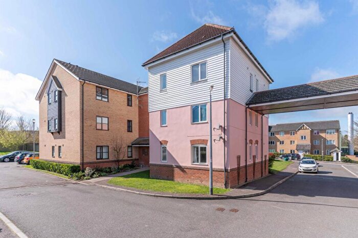 2 Bedroom Apartment To Rent In Horn Book, Saffron Walden, Essex, CB11