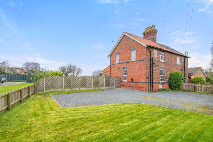 3 Bedroom Semi-Detached House For Sale In Gaysfield Road, Fishtoft, Boston, PE21