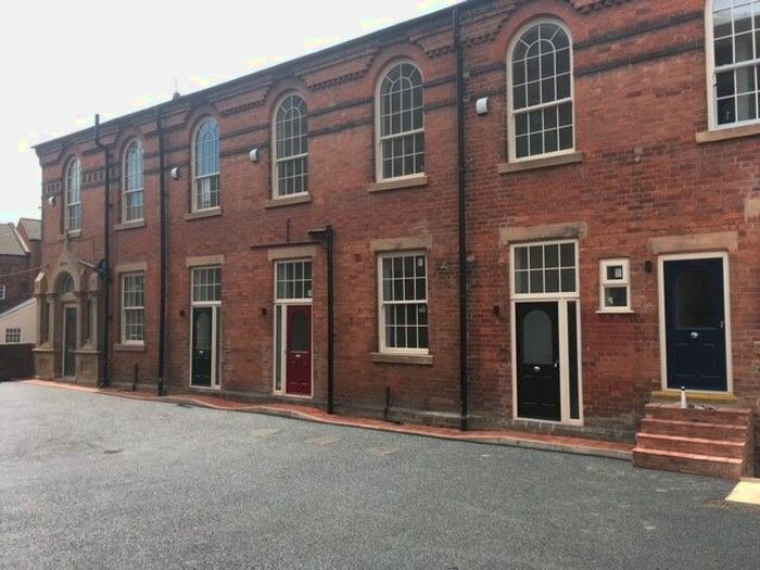 3 Bedroom Terraced House To Rent In Marsden Street, Chesterfield, S40