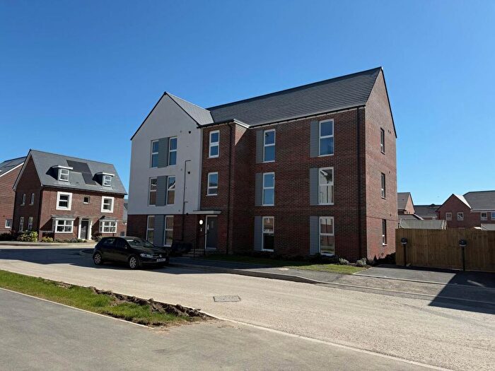 1 Bedroom Apartment For Sale In Fiddington Fields, Tewkesbury, GL20
