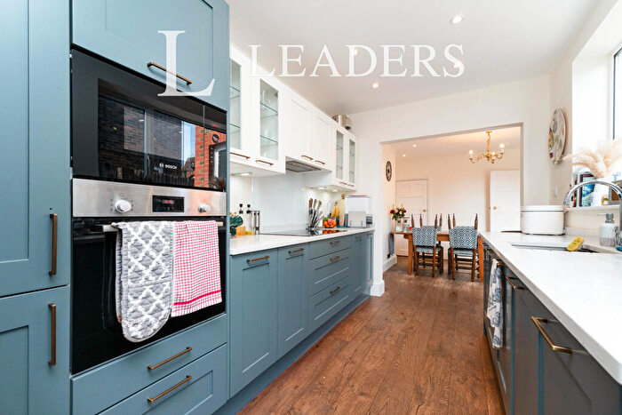 3 Bedroom Semi-Detached House To Rent In Honeycrock Lane, RH1