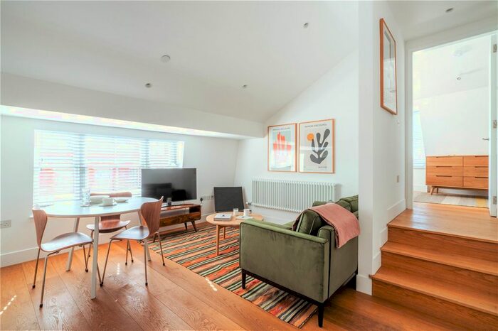 1 Bedroom Flat To Rent In Blandford Street, London, W1U