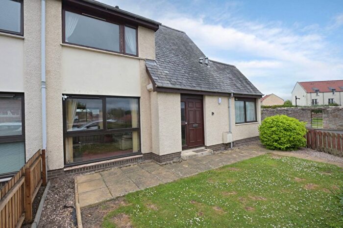 3 Bedroom Semi-Detached House For Sale In Cross Cottages, Prestonpans, East Lothian, EH32