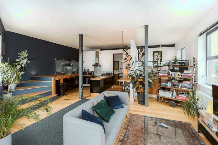 1 Bedroom Apartment To Rent In Paintworks, Arnos Vale, Bristol, BS4