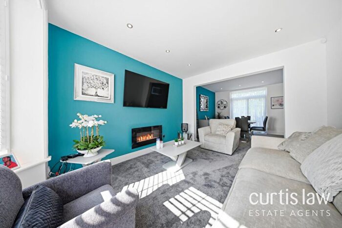 2 Bedroom Semi-Detached Bungalow For Sale In St. Albans Road, Rishton, BB1