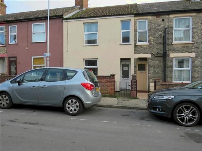 3 Bedroom Property To Rent In Wollaston Road, Lowestoft NR32