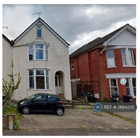 7 Bedroom Detached House To Rent In Alma Road, Bournemouth, BH9