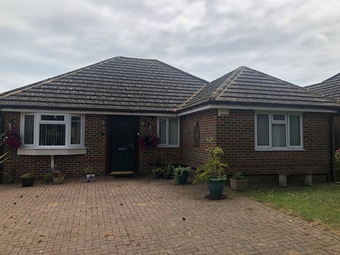 3 Bedroom Detached Bungalow For Sale In Beauxfield, Whitfield, CT16