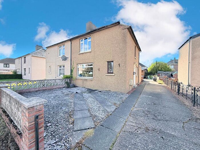 3 Bedroom Semi-Detached House For Sale In Abbotsford Street, Falkirk, FK2