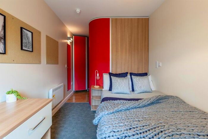 1 Bedroom Flat To Rent In Crown Place, Reading, RG1