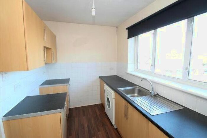 2 Bedroom Flat To Rent In Crofton Road, Orpington, BR6