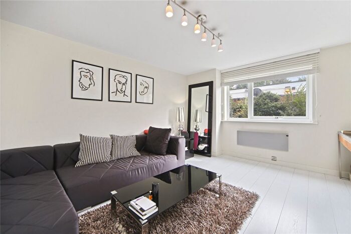 1 Bedroom Flat To Rent In Thorndike Close, London, SW10