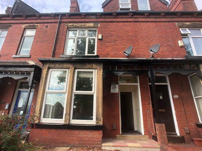 5 Bedroom House To Rent In Headingley Mount, Leeds, LS6