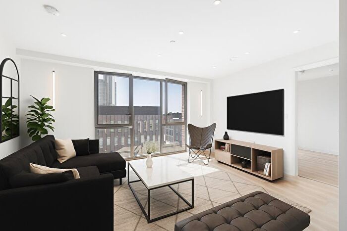 2 Bedroom Apartment To Rent In Waterhouse Gardens :: Noma, M3