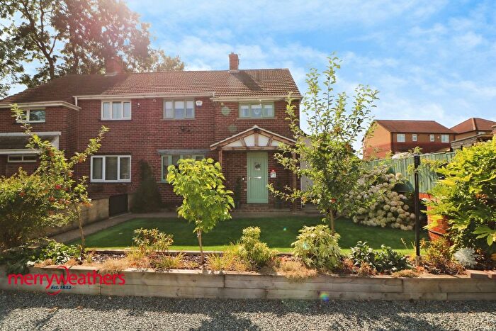 3 Bedroom Semi-Detached House For Sale In Grange Lane, Barnsley, S71