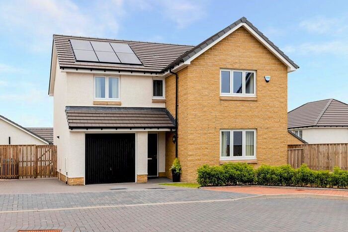 4 Bedroom Detached House For Sale In "The Maxwell - Plot " At Craigton Drive, Bishopton, PA7