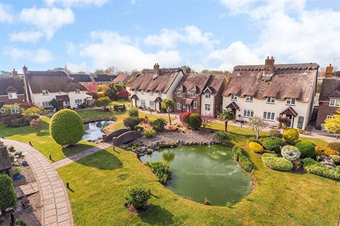 3 Bedroom Detached House For Sale In Waterford Gardens, Climping, BN17