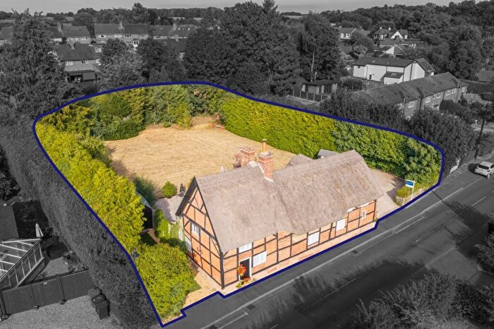 5 Bedroom Detached House For Sale In Birmingham Road, Stoneleigh, CV8