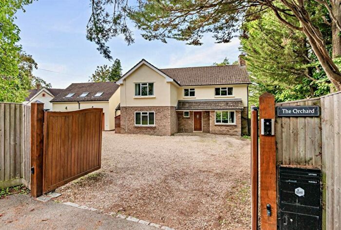 5 Bedroom Detached House For Sale In Baunton Lane, Stratton, Cirencester, GL7