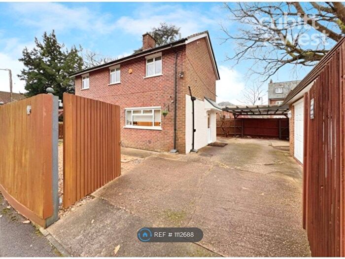 3 Bedroom Detached House To Rent In St. Wilfrids Way, Crawley, RH11
