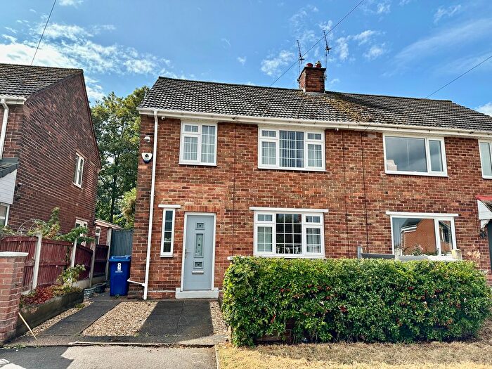3 Bedroom Semi Detached House For Sale In Montagu Road, Sprotbrough, Doncaster, DN5
