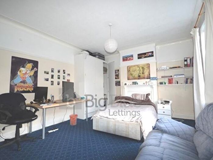 7 Bedroom House To Rent In Saint Michael's Crescent, Leeds, LS6