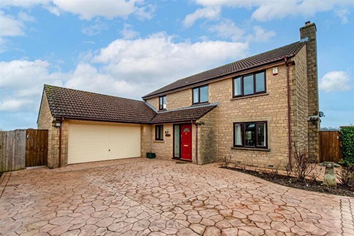 4 Bedroom Detached House For Sale In The Mead, Timsbury, Bath, BA2