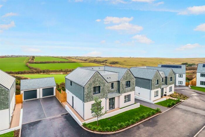 5 Bedroom Detached House For Sale In Pentire Green, Crantock, Newquay, TR8