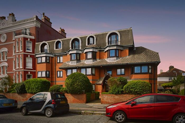 1 Bedroom Flat For Sale In Hove Street, Hove, BN3