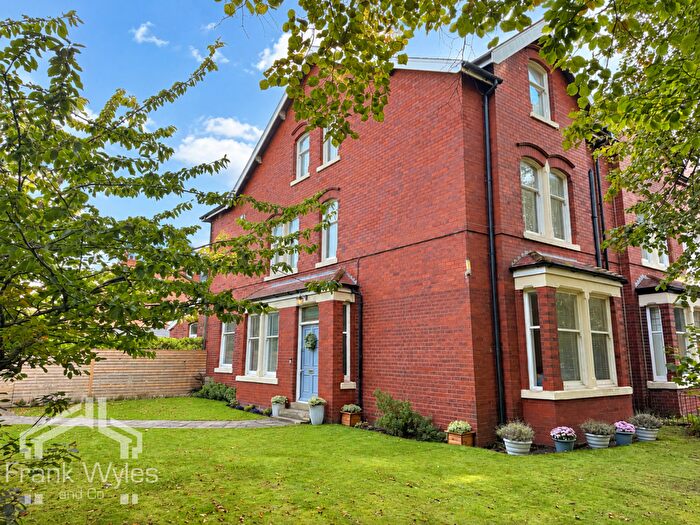 5 Bedroom Semi-Detached House For Sale In Stanley Road, Lytham, Lancashire, FY8