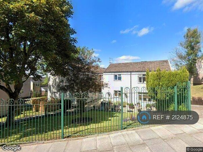 3 Bedroom Semi-Detached House To Rent In Chessington Green, Burnley, BB10