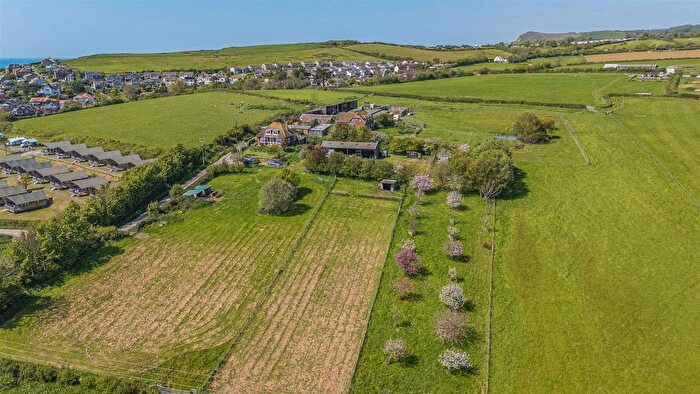 3 Bedroom Detached Bungalow For Sale In West Bay, Bridport, Dorset, DT6