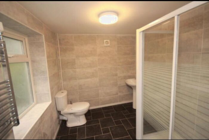 4 Bedroom Terraced House To Rent In Clifton Place, Plymouth PL4