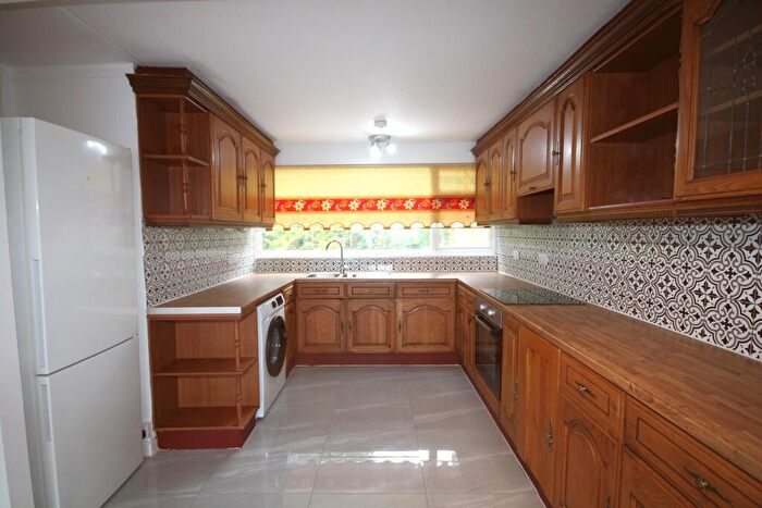 3 Bedroom Terraced House To Rent In Scarborough Avenue, Stevenage, SG1
