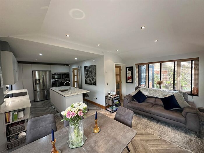 5 Bedroom Detached House For Sale In Hillside, Tarleton, Preston, PR4