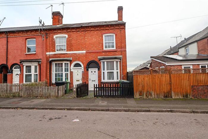 3 Bedroom Terraced House To Rent In Prospect Road South, Redditch, B98