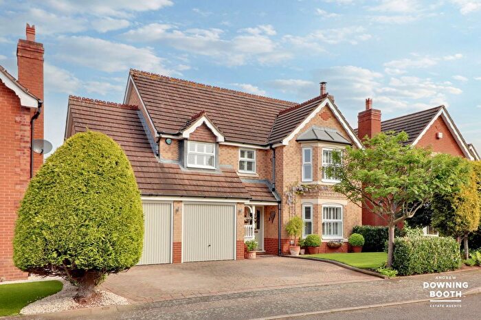 4 Bedroom Detached House For Sale In Bodicote Grove, Sutton Coldfield, B75