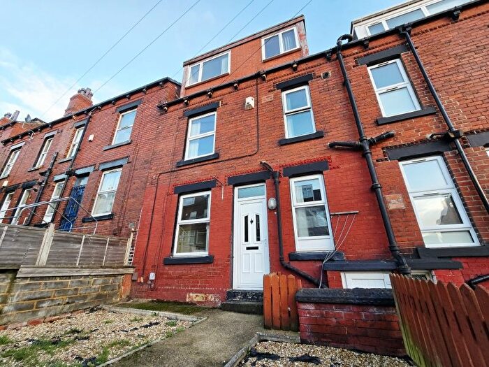 3 Bedroom Terraced House To Rent In Woodside Avenue, Burley, Leeds, LS4