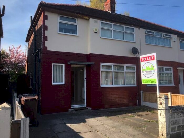 3 Bedroom Semi-Detached House To Rent In Marina Crescent, Bootle, Liverpool, L30