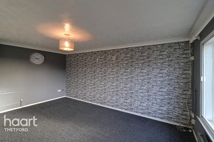2 Bedroom Detached Bungalow For Sale In Oaklands Drive, Brandon, IP27